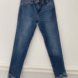 ZARA eyelet fringe bottom skinny jeans